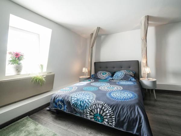 Les Chambres d'Hotes chez Alisa et Daniel : photo 7 de la chambre grande chambre double 