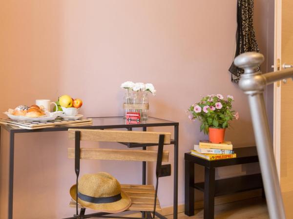 B&B Miro Centro Catania : photo 7 de la chambre chambre double