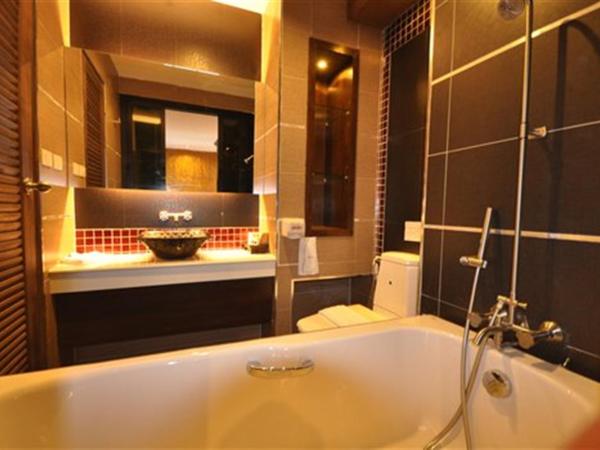 Chalelarn Hotel Hua Hin : photo 8 de la chambre chambre double deluxe