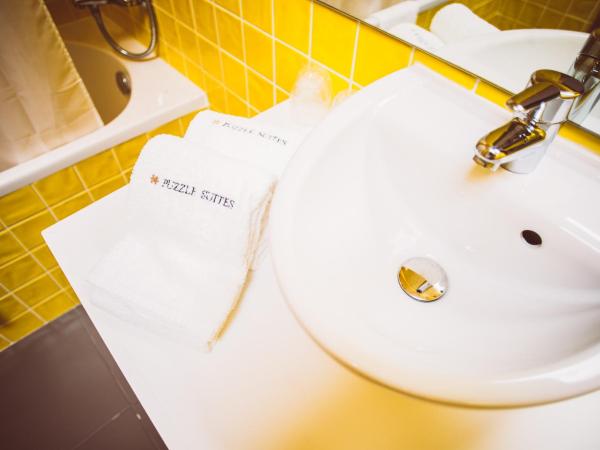 Puzzle Suites B&B : photo 7 de la chambre chambre double avec terrasse