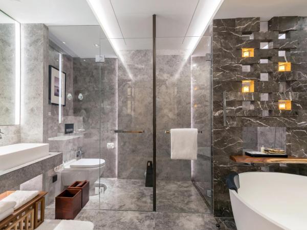 The Anandi Hotel and SPA - Luxury Healing Hotel for Wellbeing : photo 5 de la chambre chambre lit king-size deluxe