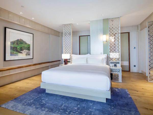 The Anandi Hotel and SPA - Luxury Healing Hotel for Wellbeing : photo 2 de la chambre suite ambassadeur