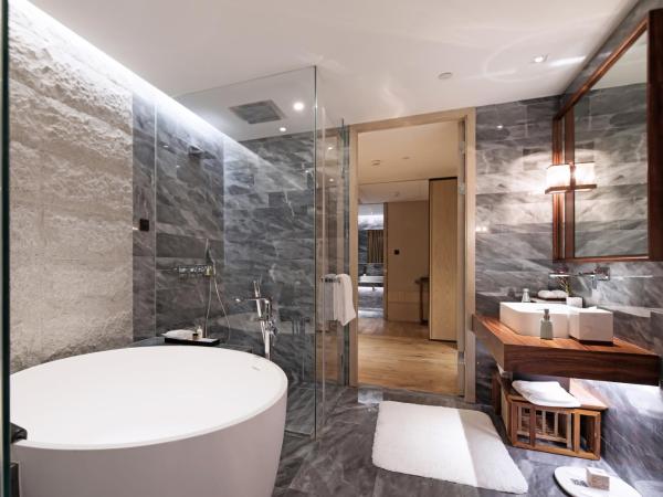 The Anandi Hotel and SPA - Luxury Healing Hotel for Wellbeing : photo 4 de la chambre suite présidentielle