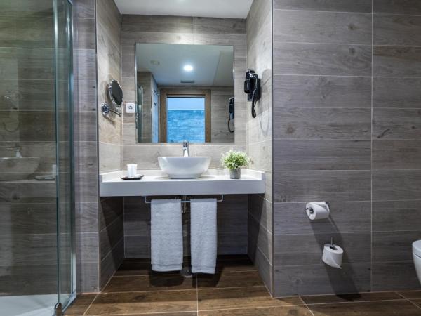 Suite Home Pinares : photo 3 de la chambre chambre double ou lits jumeaux