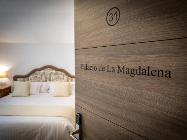 Suite Home Pinares : photo 1 de la chambre chambre double ou lits jumeaux supérieure avec terrasse