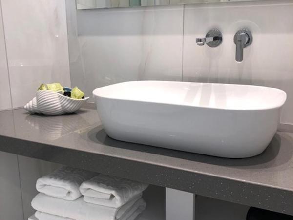 Grand Beach Hotel : photo 10 de la chambre suite panorama avec jacuzzi extérieur