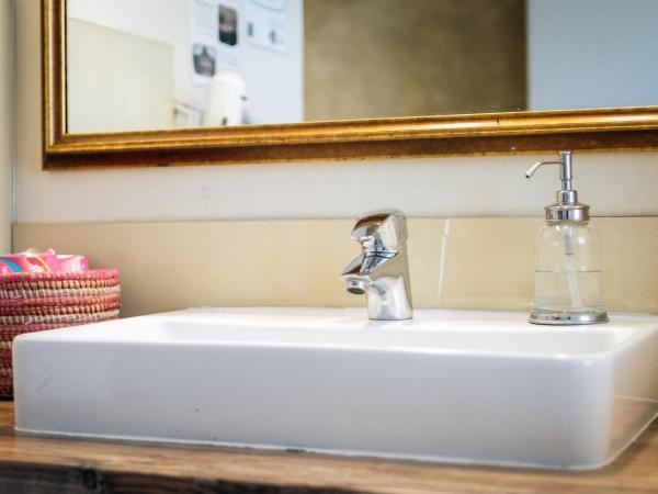 Vienna Hostel Ruthensteiner : photo 4 de la chambre chambre triple avec salle de bains commune