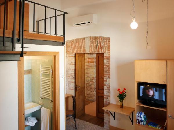 CampuSpace : photo 6 de la chambre chambre lits jumeaux avec salle de bains privative