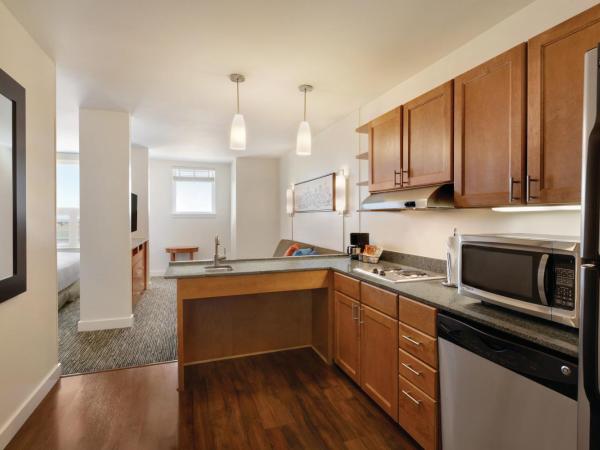 Hyatt House Denver Airport : photo 7 de la chambre suite studio lit king-size