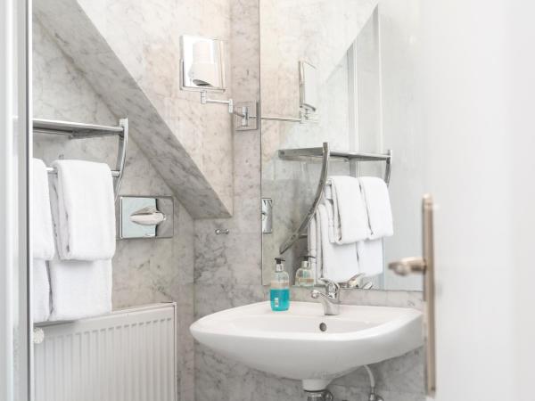 Hotel Carlton Mayfair : photo 7 de la chambre chambre triple