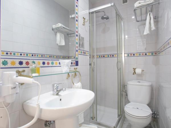 Basic Hotel Puerta de Sevilla : photo 6 de la chambre chambre simple