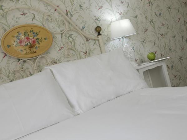 Basic Hotel Puerta de Sevilla : photo 4 de la chambre chambre double Économique