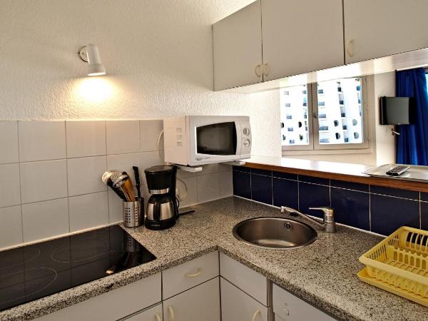 Residence Ulysse Port Camargue : photo 6 de la chambre appartement 1 chambre avec alcôve