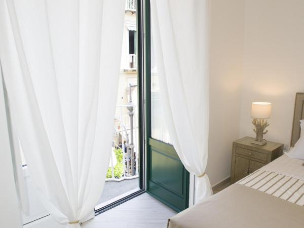 Palazzo Spasiano rooms - SORRENTO CENTER : photo 10 de la chambre chambre double supérieure