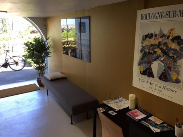 Les Paridés : photo 3 de la chambre chambre double avec sauna et accès au jardin