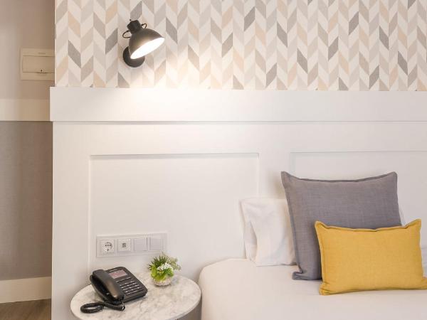 BYPILLOW Velázquez 45 : photo 2 de la chambre chambre simple