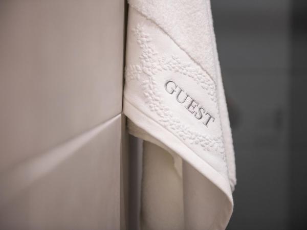 BYPILLOW Velázquez 45 : photo 5 de la chambre chambre simple