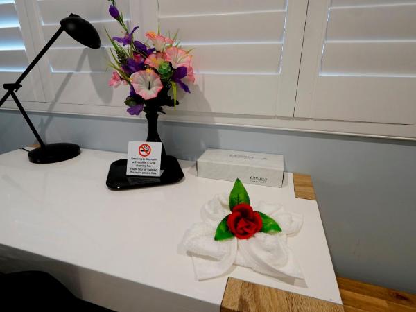 El Royale Gardens Near Universal Studios : photo 4 de la chambre chambre avec 2 grands lits queen-size