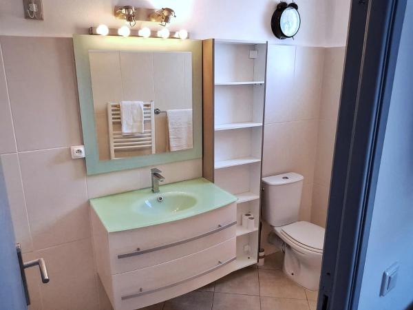 L'Escale : photo 9 de la chambre apartment mimi