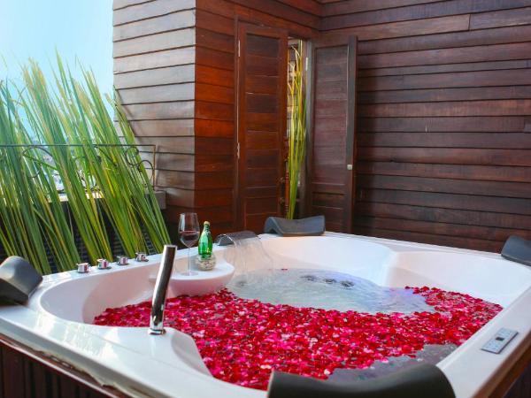 Singha Montra Lanna Boutique Style Hotel : photo 4 de la chambre suite montra sky roof masterpiece