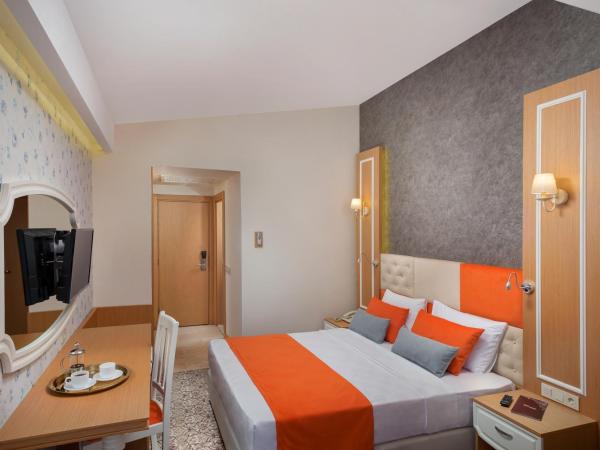 Golden Orange Hotel : photo 6 de la chambre chambre familiale deluxe