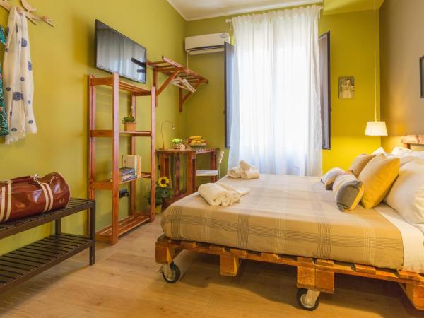 B&B Miro Centro Catania : photo 4 de la chambre chambre double