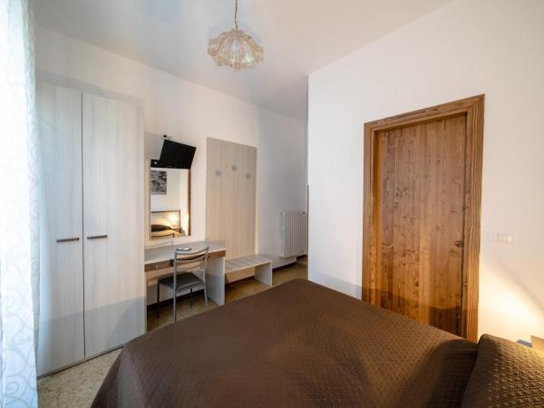 La Belle Epoque : photo 4 de la chambre chambre double