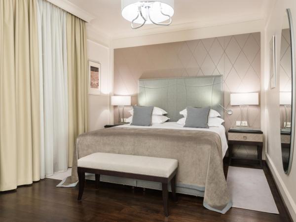 Bastion Heritage Hotel - Relais & Châteaux : photo 10 de la chambre chambre deluxe