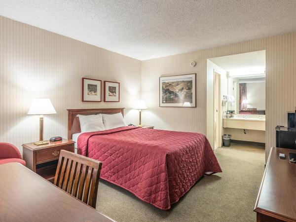 University Place Hotel and Conference Center : photo 1 de la chambre chambre simple