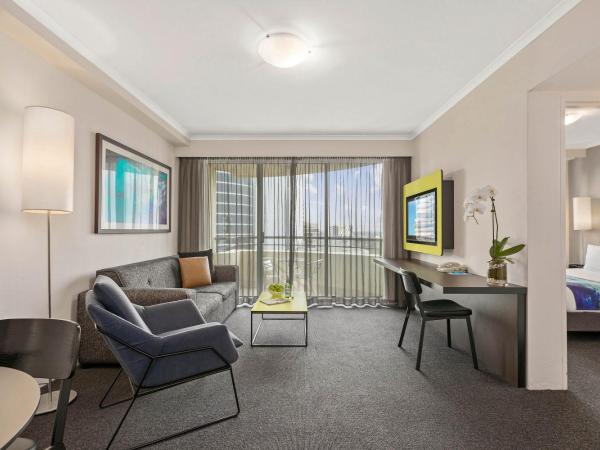 Mantra Parramatta : photo 2 de la chambre appartement 1 chambre avec baignoire spa