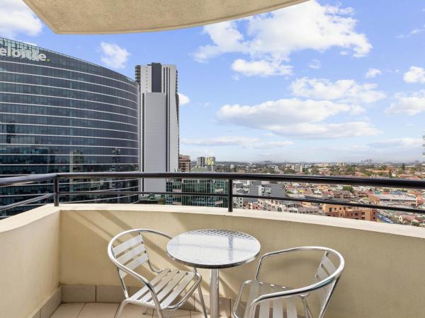 Mantra Parramatta : photo 8 de la chambre appartement 1 chambre avec baignoire spa