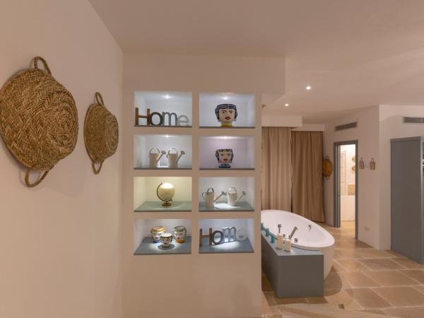 Romantic Relais Sorrento : photo 4 de la chambre chambre supérieure lit queen-size