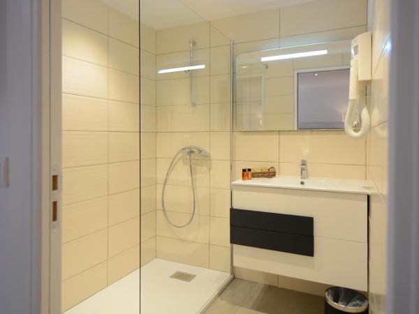 Hôtel A Madonetta : photo 5 de la chambre chambre double – vue sur cour