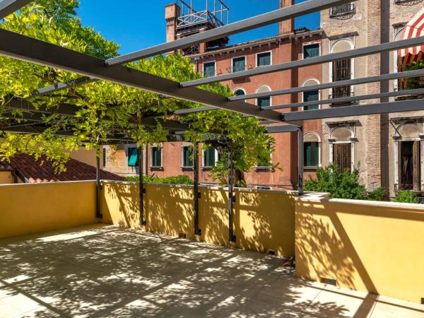 Ca' de la Fonte : photo 4 de la chambre suite