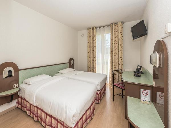 Hostellerie Saint Vincent Beauvais Aeroport : photo 7 de la chambre chambre lits jumeaux standard