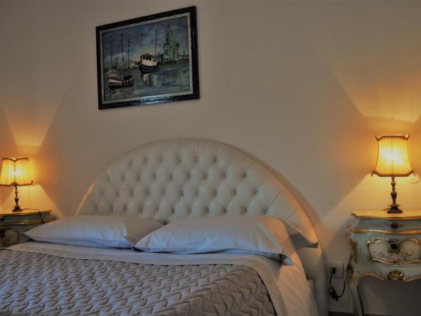 B&B Pergolesi : photo 2 de la chambre chambre double ou lits jumeaux - vue sur montagnes