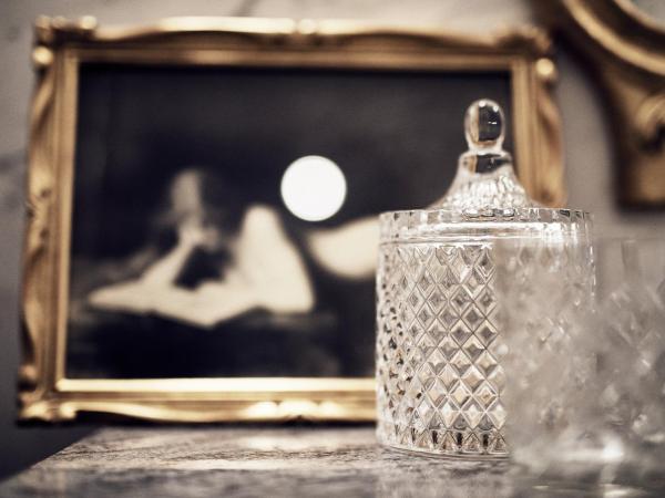 Castel Bois Marie, Maison d'hôtes : photo 8 de la chambre suite junior double ou lits jumeaux deluxe - vue sur jardin