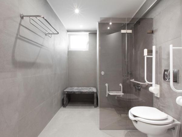 Garden City Resort : photo 6 de la chambre chambre double - accessible aux personnes à mobilité réduite