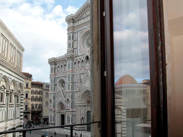 B&B A Florence View : photo 7 de la chambre chambre double ou lits jumeaux - vue sur duomo