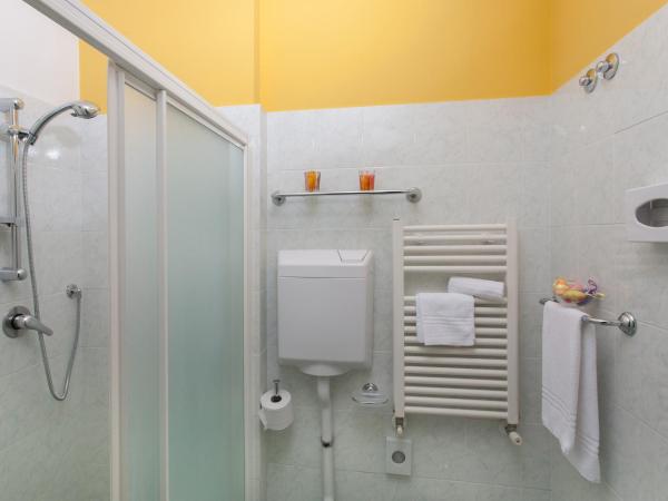 Hotel Bahama : photo 7 de la chambre chambre double ou lits jumeaux avec balcon