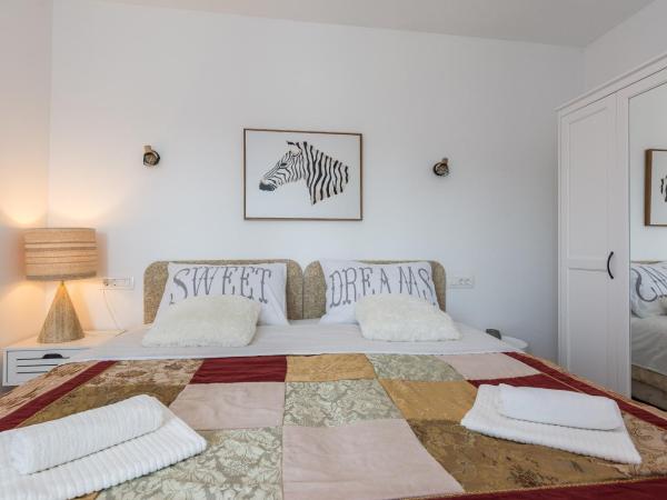 Apartments Marta 1 : photo 6 de la chambre appartement deluxe