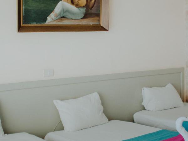 Hotel Ambassador Mérida : photo 3 de la chambre chambre triple