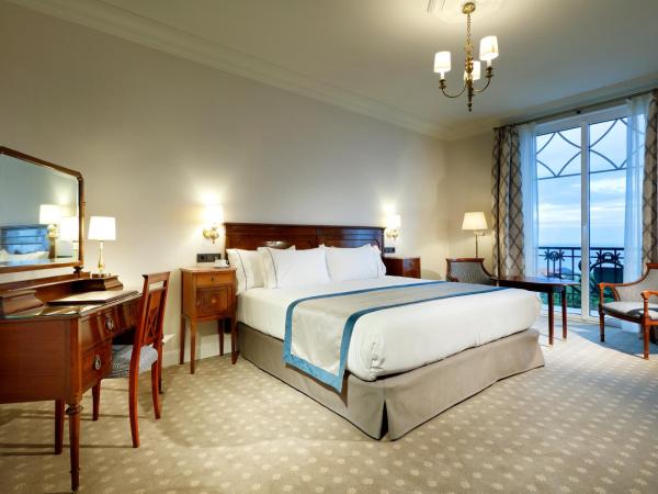 Eurostars Hotel Real : photo 9 de la chambre chambre double supérieure - vue sur mer