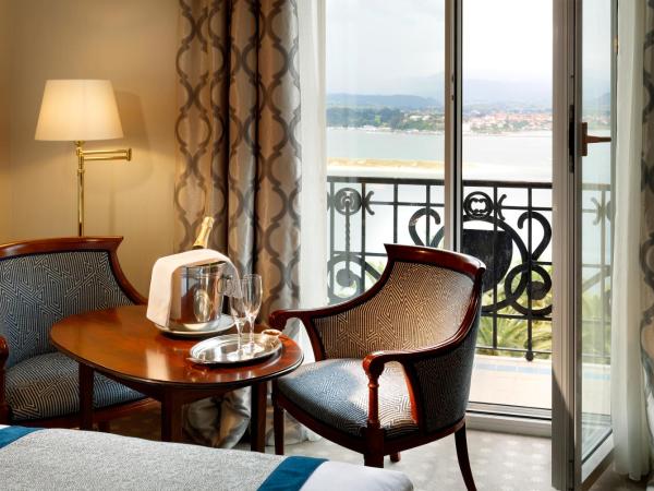 Eurostars Hotel Real : photo 8 de la chambre chambre double supérieure - vue sur mer
