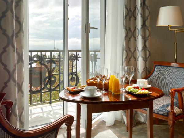 Eurostars Hotel Real : photo 6 de la chambre chambre double supérieure - vue sur mer