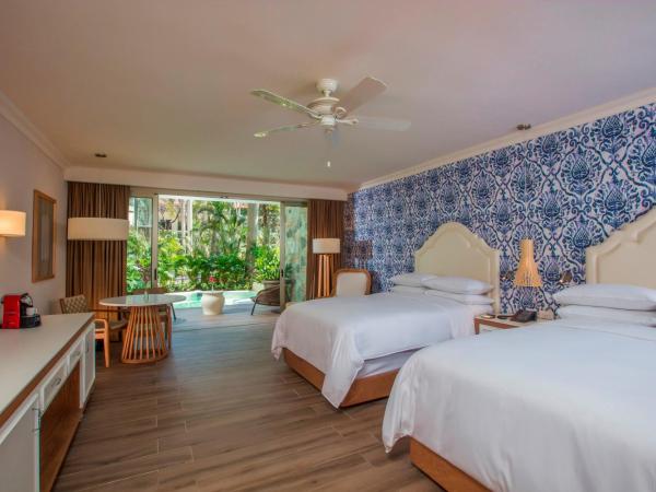 The Hacienda at Krystal Grand Puerto Vallarta- All Inclusive : photo 2 de la chambre suite junior - vue sur piscine