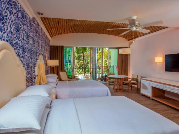 The Hacienda at Krystal Grand Puerto Vallarta- All Inclusive : photo 2 de la chambre suite avec piscine privée