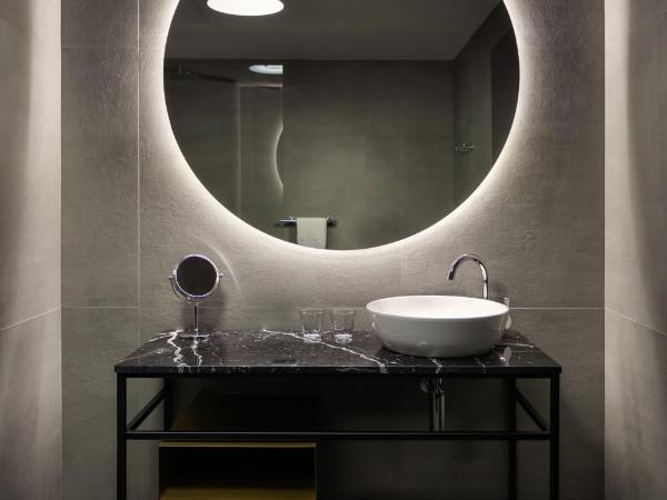 MOODs Charles Bridge : photo 6 de la chambre chambre double ou lits jumeaux supérieure