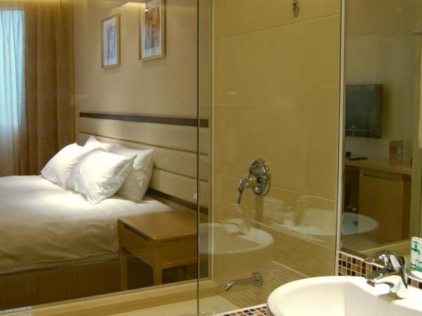 Grandview Hotel Macau : photo 5 de la chambre chambre double ou lits jumeaux premier
