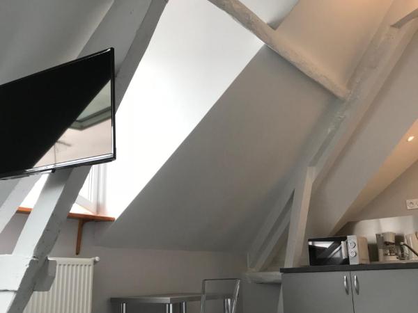 SmartAppart Saint Nazaire : photo 9 de la chambre studio avec mezzanine